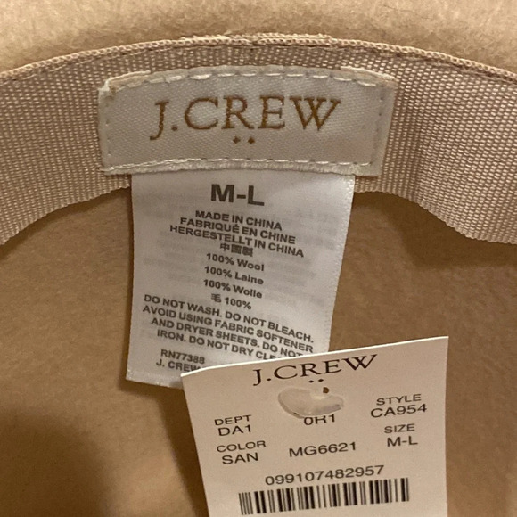 NWT J Crew Women’s Medium/Large Sand Wool Fedora with Chain
